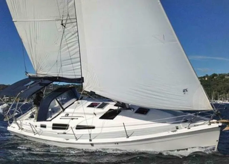 The Image of Hunter Sloop 2004 - 0