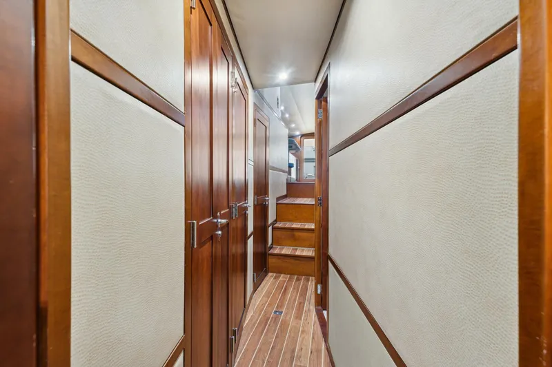 Slide: The Image of Bertram 60 Custom Sportfish 2012 - 9