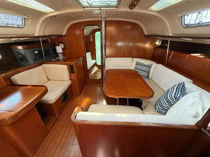 Slide: The Image of Beneteau Oceanis 400 1993 - 10