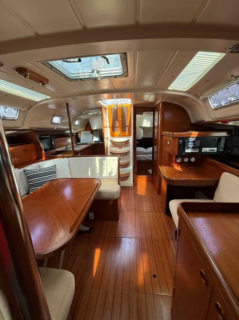 Slide: The Image of Beneteau Oceanis 400 1993 - 12
