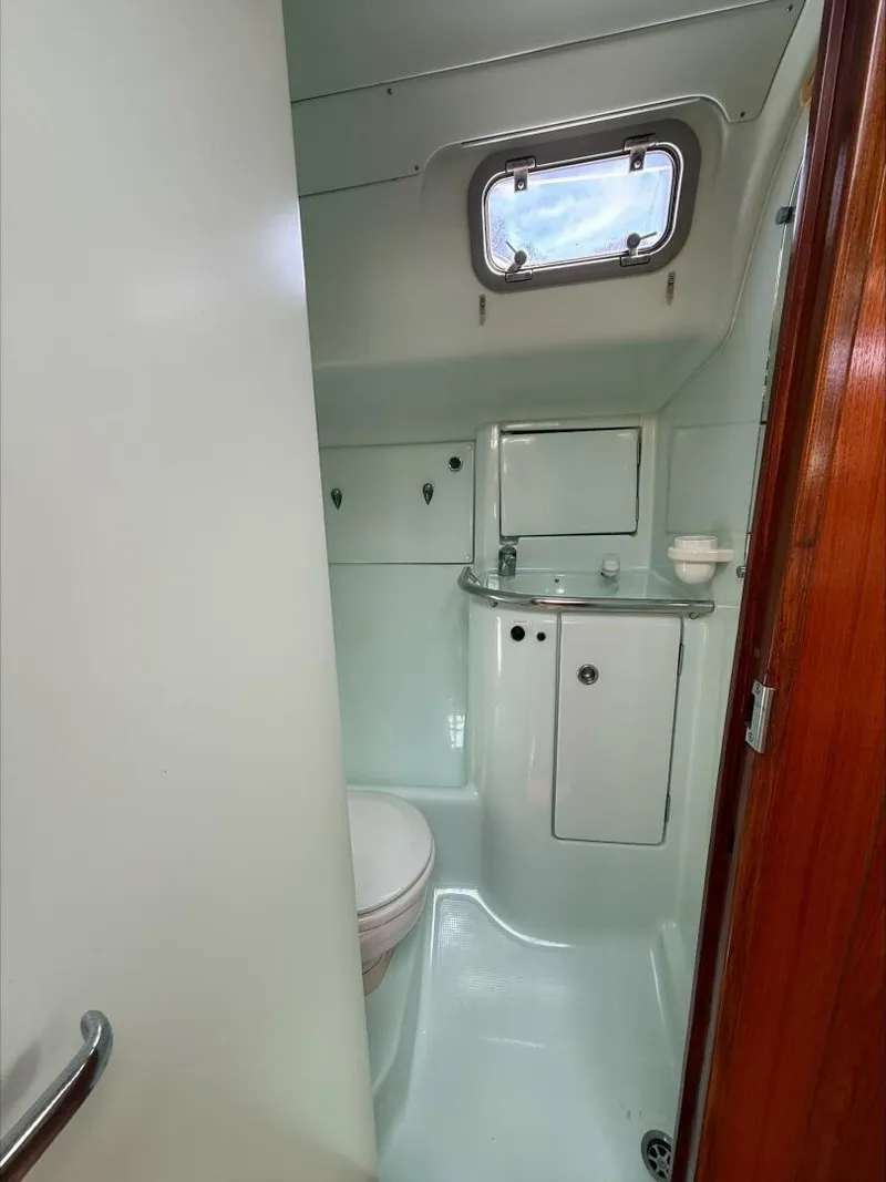Slide: The Image of Beneteau Oceanis 400 1993 - 19