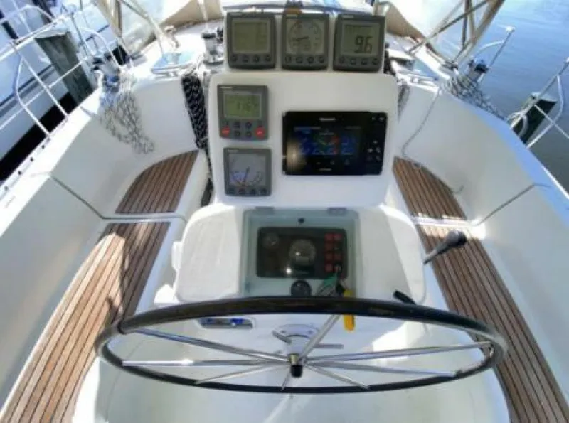 Slide: The Image of Beneteau Oceanis 400 1993 - 6