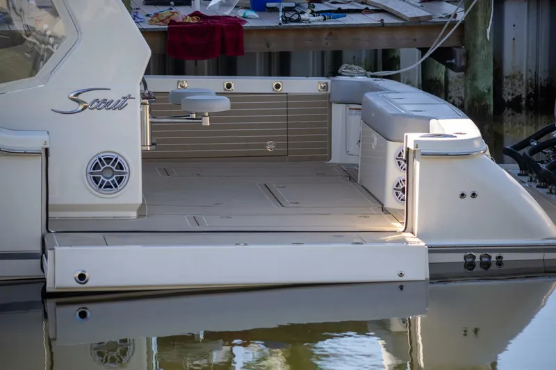 Slide: The Image of Scout 530LXF 2020 - 4