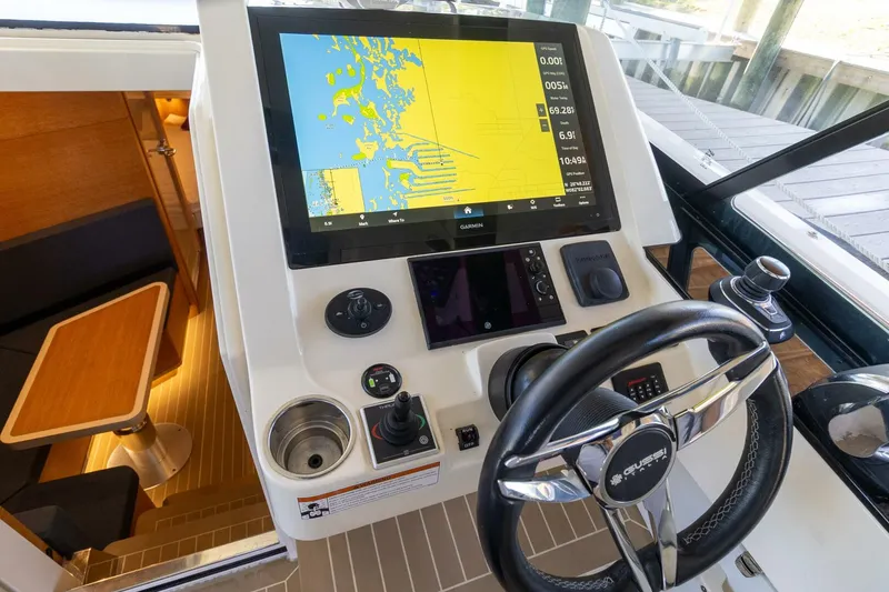 Slide: The Image of Scout 530LXF 2020 - 9