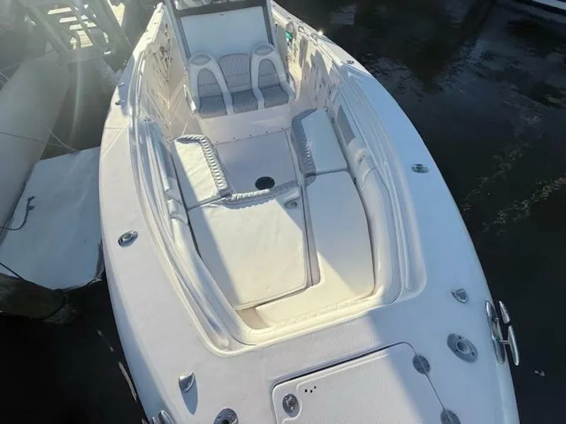 Slide: The Image of Everglades 355 Center Console 2014 - 12