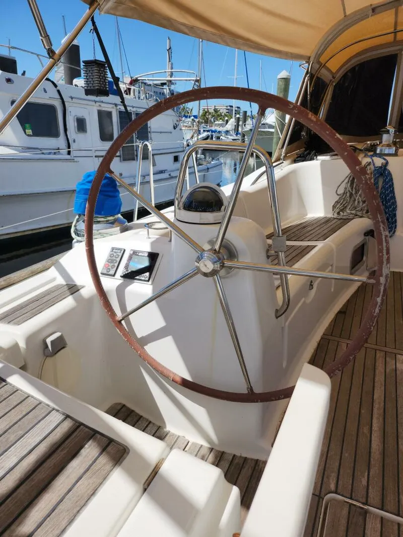 Slide: The Image of Beneteau Oceanis 49 2011 - 12