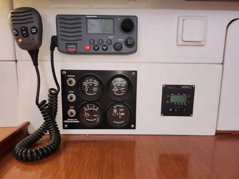 Slide: The Image of Beneteau Oceanis 49 2011 - 29