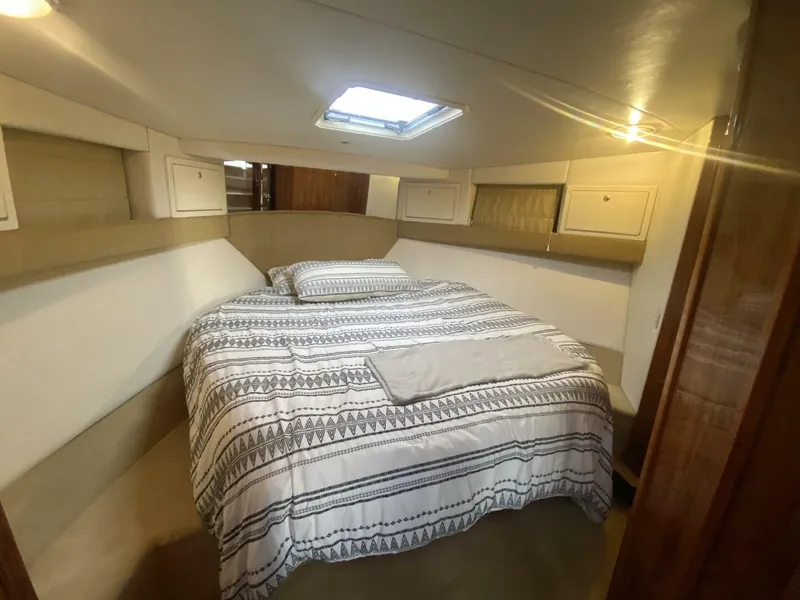 Slide: The Image of Riviera 43 Flybridge 2001 - 10