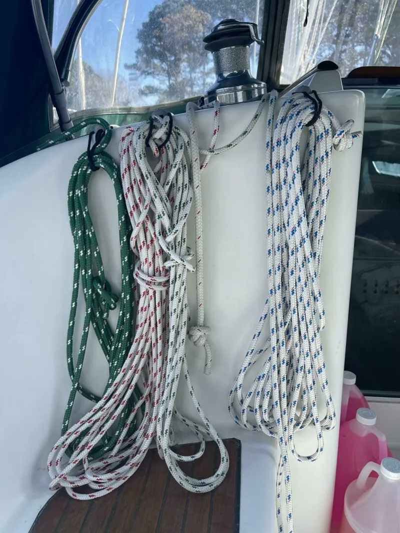 Slide: The Image of Beneteau 311 2000 - 7