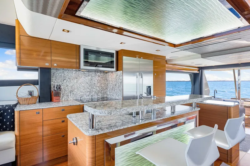 Slide: The Image of Ocean Alexander 70E 2018 - 81