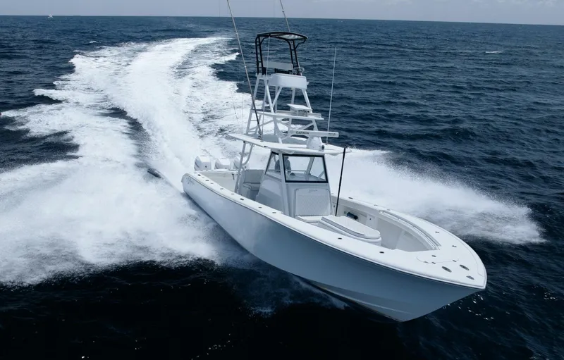 Slide: The Image of Yellowfin 39' Center Console 2017 - 2