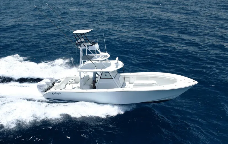 Slide: The Image of Yellowfin 39' Center Console 2017 - 4