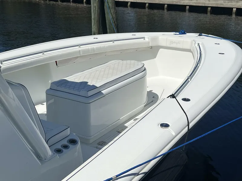 Slide: The Image of Yellowfin 39' Center Console 2017 - 9