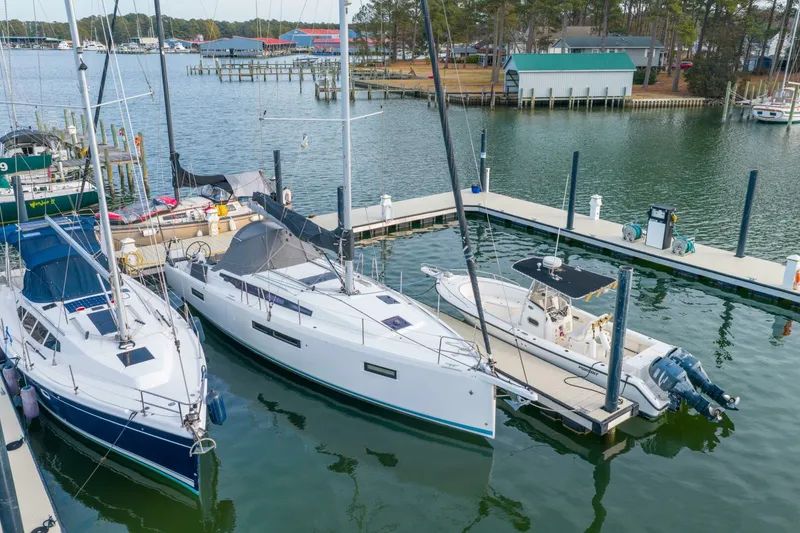 Slide: The Image of Jeanneau Sun Odyssey 410 2023 - 12
