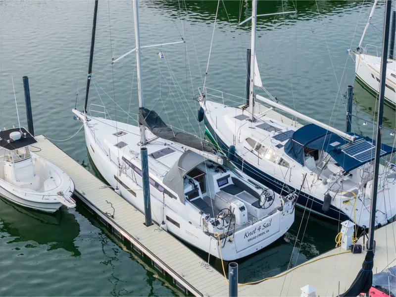 Slide: The Image of Jeanneau Sun Odyssey 410 2023 - 6