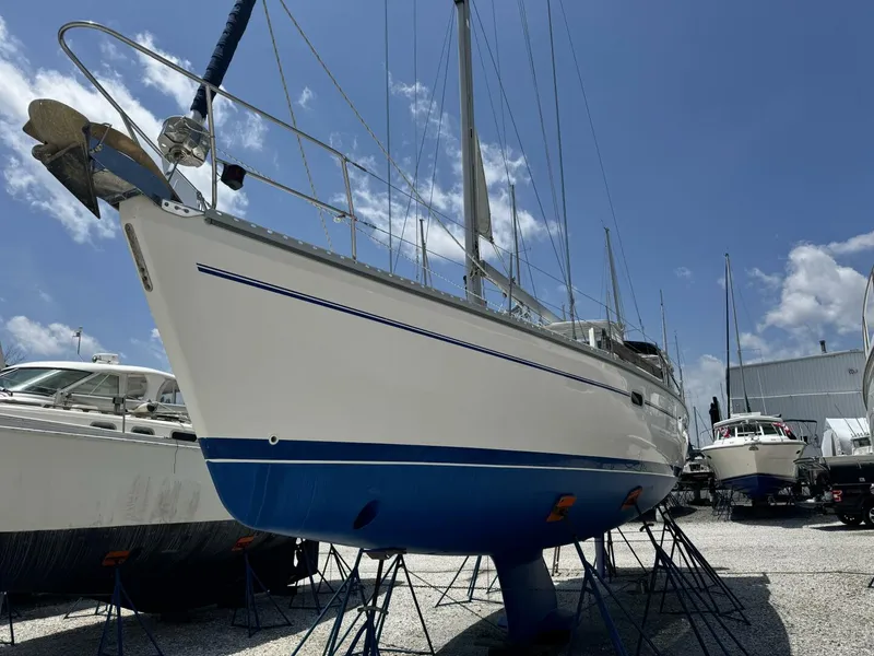 Slide: The Image of Catalina 400 MKII 2001 - 15