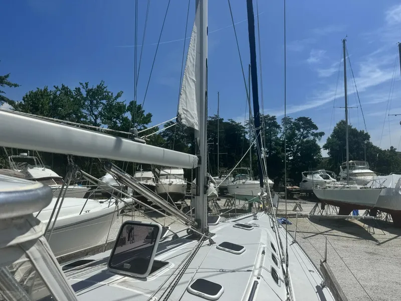 Slide: The Image of Catalina 400 MKII 2001 - 21