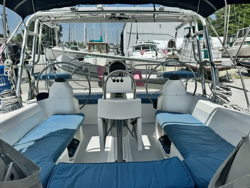 Slide: The Image of Catalina 400 MKII 2001 - 22