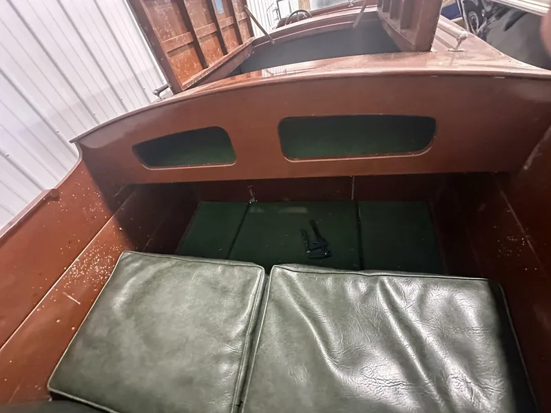 Slide: The Image of Chris-Craft Custom Runabout 1930 - 11