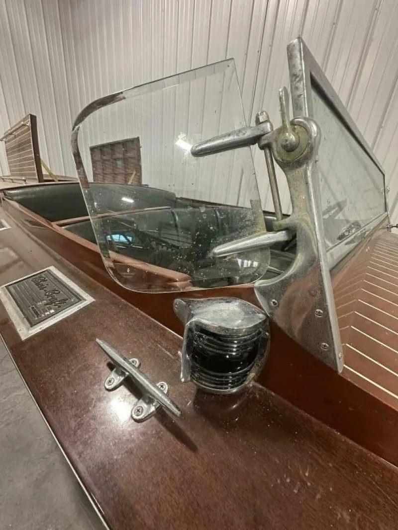 Slide: The Image of Chris-Craft Custom Runabout 1930 - 12