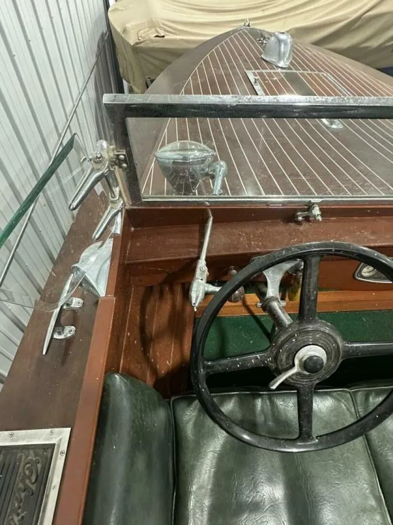 Slide: The Image of Chris-Craft Custom Runabout 1930 - 16