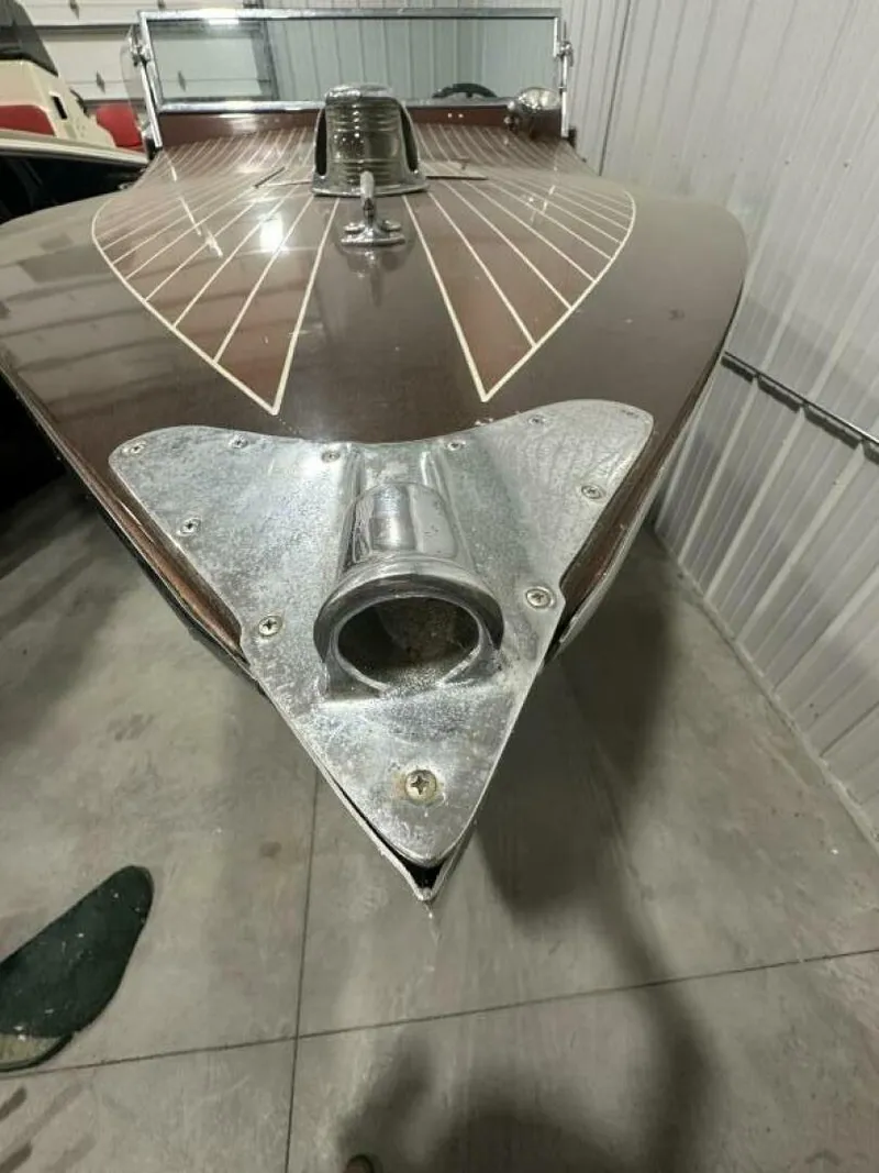 Slide: The Image of Chris-Craft Custom Runabout 1930 - 19