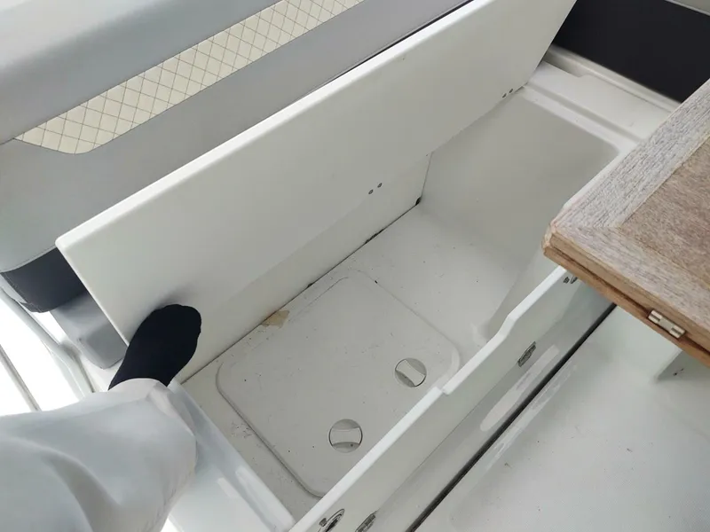 Slide: The Image of Beneteau Gran Turismo 36 2022 - 16