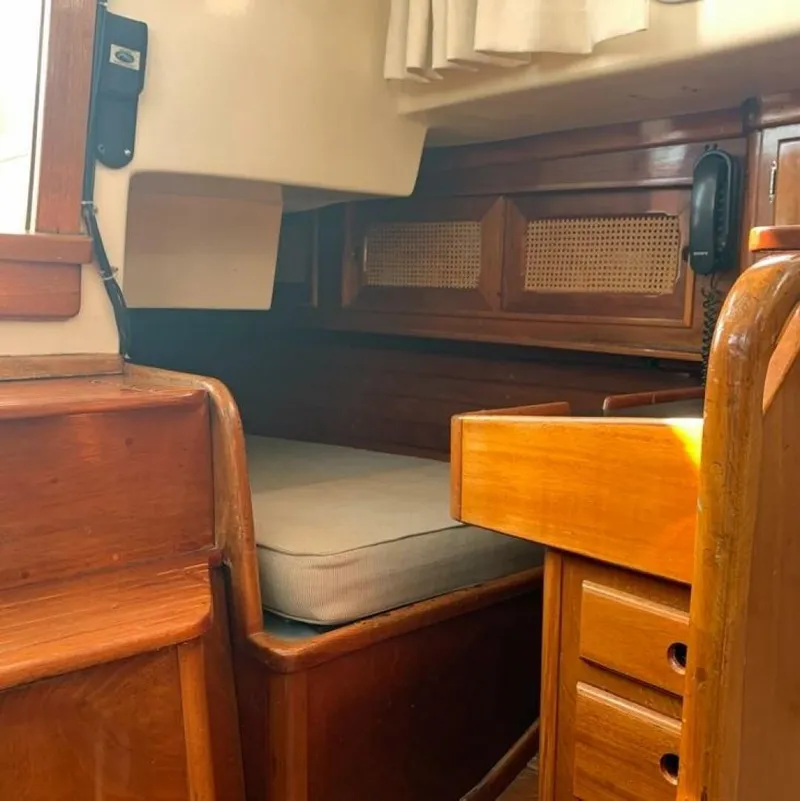 Slide: The Image of Bristol 40 sloop 1981 - 20
