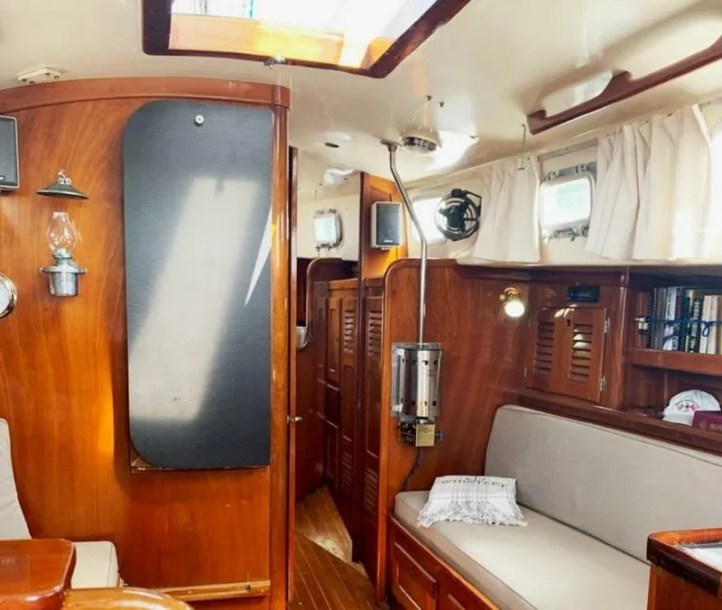 Slide: The Image of Bristol 40 sloop 1981 - 22