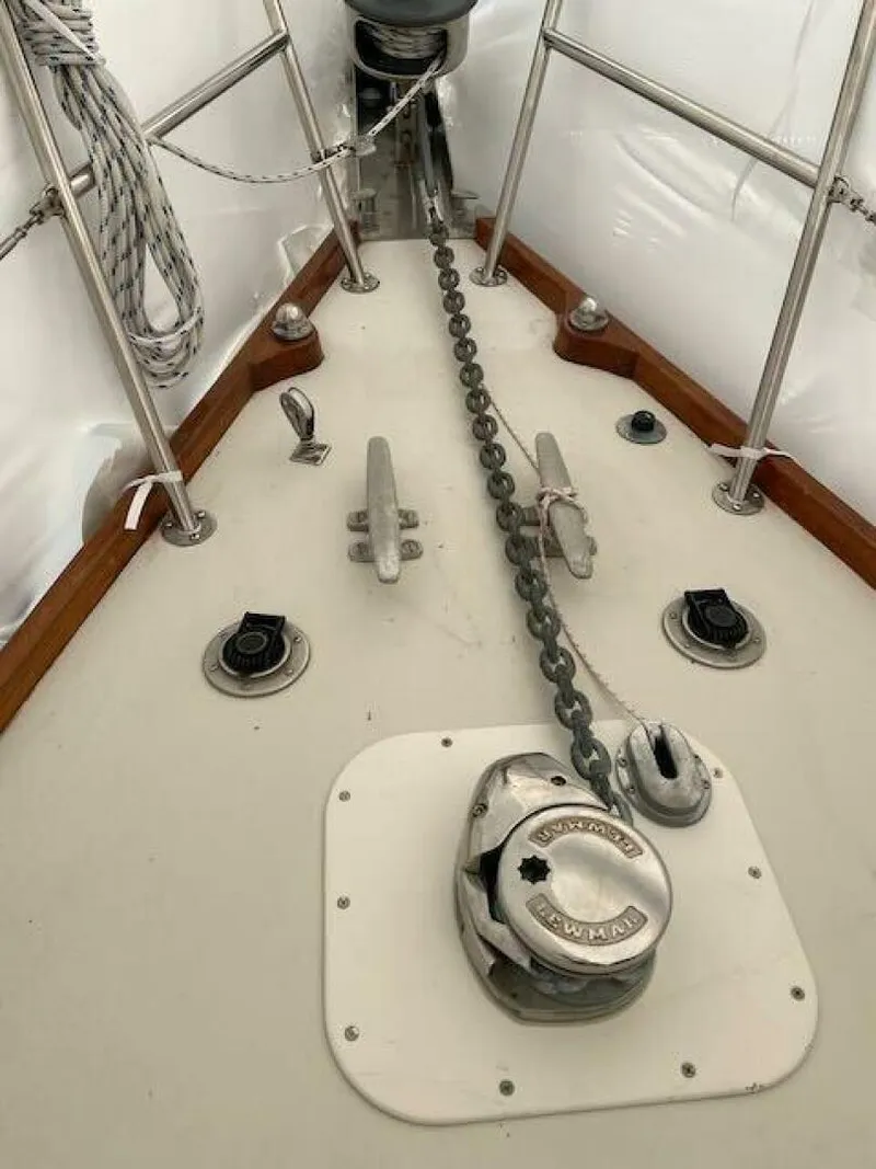 Slide: The Image of Bristol 40 sloop 1981 - 34