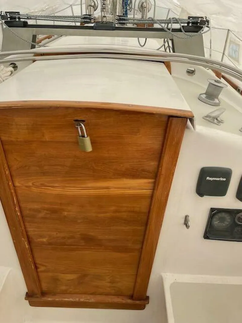 Slide: The Image of Bristol 40 sloop 1981 - 36