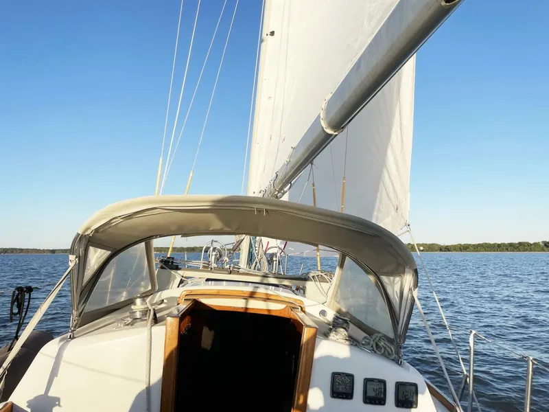 Slide: The Image of Bristol 40 sloop 1981 - 7
