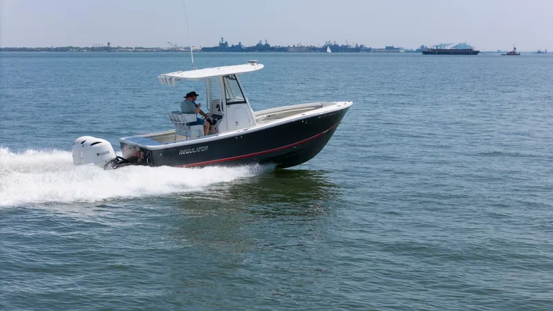 Slide: The Image of Regulator Marine 23fs 2021 - 47