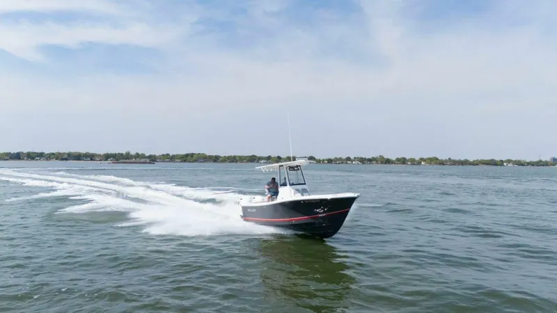 Slide: The Image of Regulator Marine 23fs 2021 - 50
