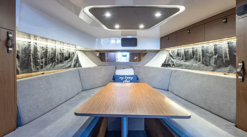 Slide: The Image of Beneteau Gran Turismo 32 2021 - 3