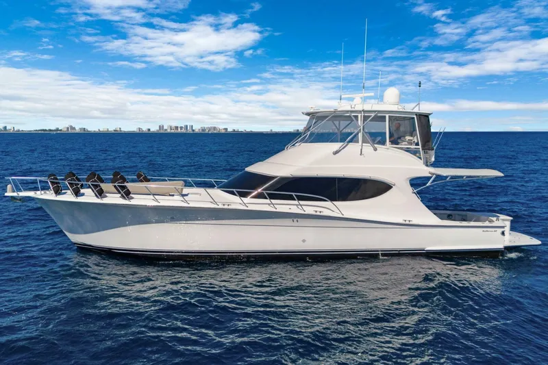 Slide: The Image of Hatteras GT63 2016 - 2