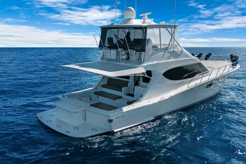 Slide: The Image of Hatteras GT63 2016 - 41