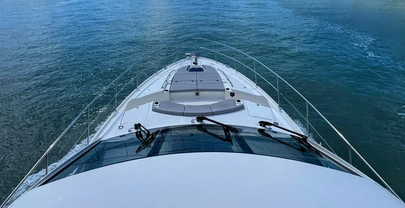 Slide: The Image of Sea Ray L650 Fly 2018 - 10