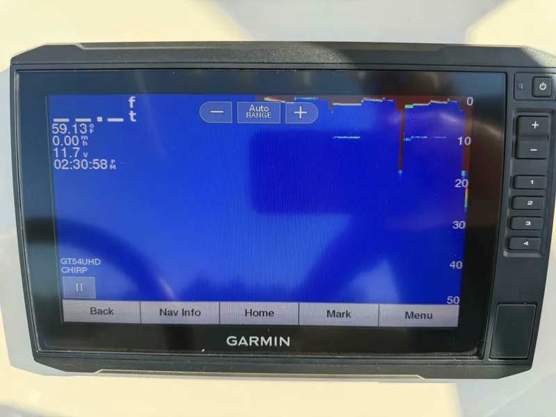 Slide: The Image of Boston Whaler 210 Dauntless 2020 - 24