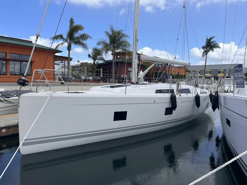 The Image of Hanse 418 2021 - 0