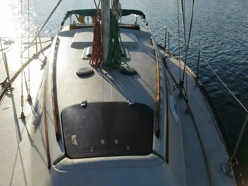 Slide: The Image of Islander 28 1977 - 2