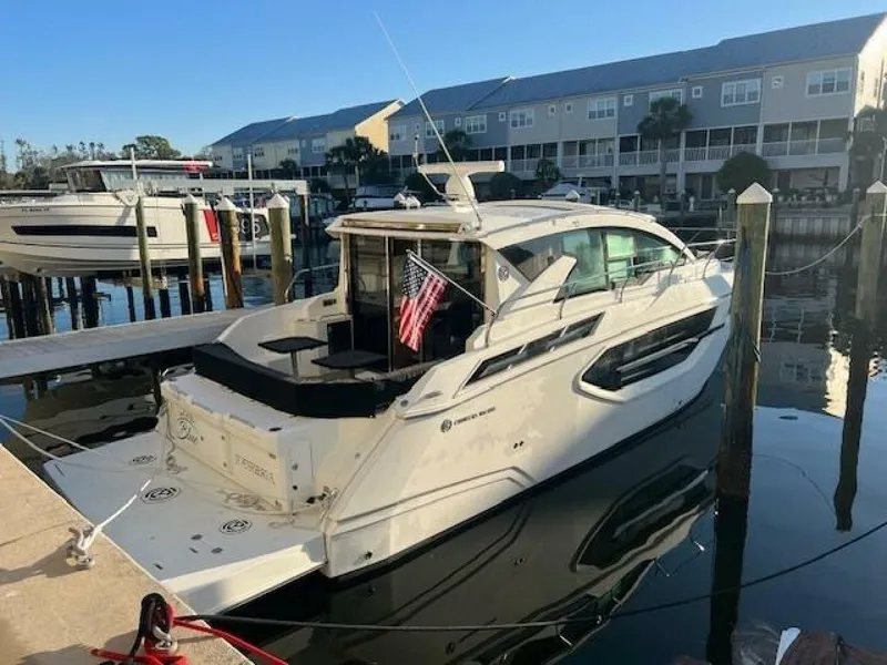 The Image of Cruisers 42 Cantius 2018 - 0