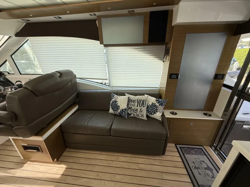 Slide: The Image of Cruisers 45 Cantius 2014 - 10