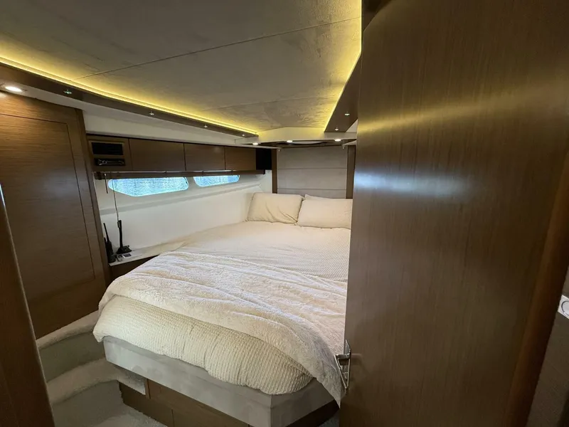 Slide: The Image of Cruisers 45 Cantius 2014 - 25