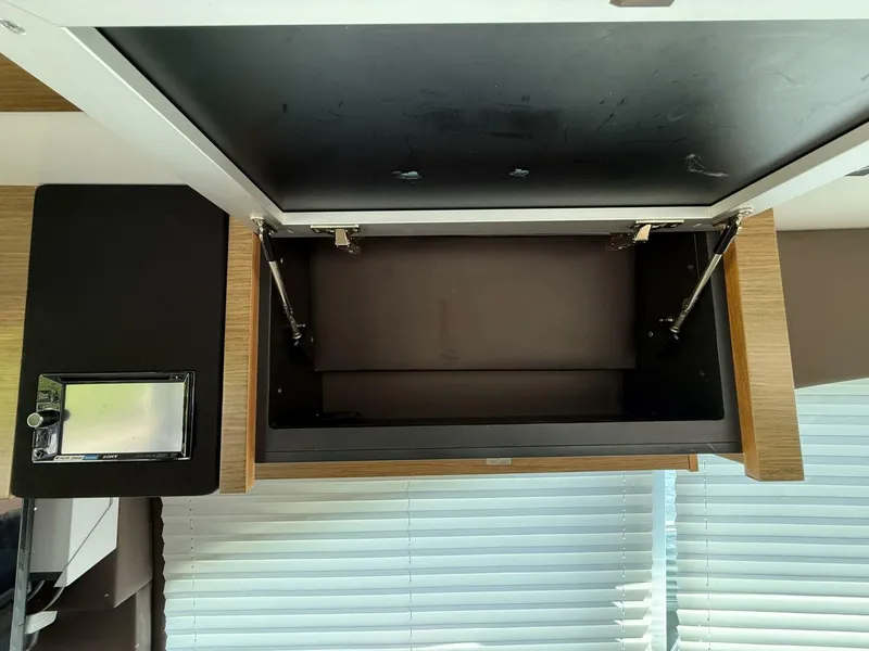 Slide: The Image of Cruisers 45 Cantius 2014 - 9
