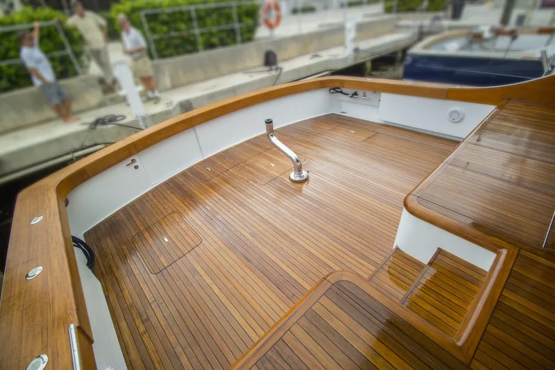 Slide: The Image of Merritt Yachts 80 Sportfish 2000 - 10