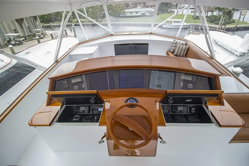 Slide: The Image of Merritt Yachts 80 Sportfish 2000 - 18