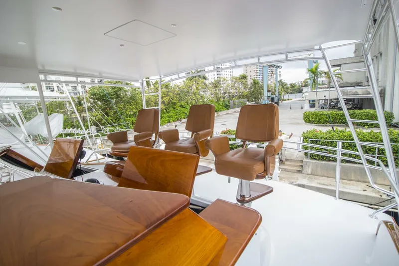 Slide: The Image of Merritt Yachts 80 Sportfish 2000 - 19
