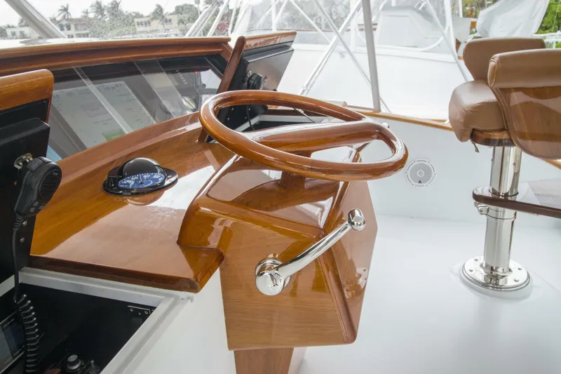 Slide: The Image of Merritt Yachts 80 Sportfish 2000 - 23