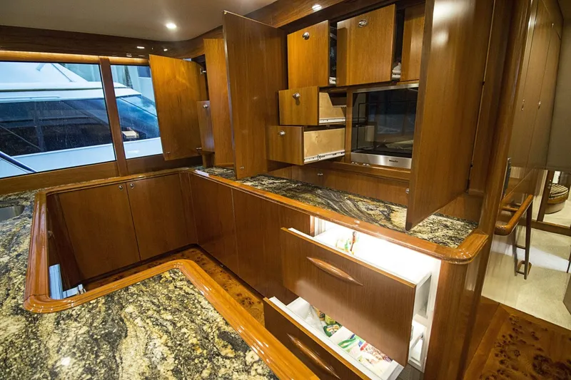 Slide: The Image of Merritt Yachts 80 Sportfish 2000 - 34